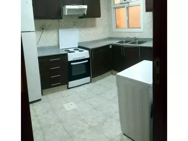 Жилой Готовая недвижимость 2 спальни Ж/Ж Квартира  в аренду в Аль-Садд , Доха #15226 - 1  image 